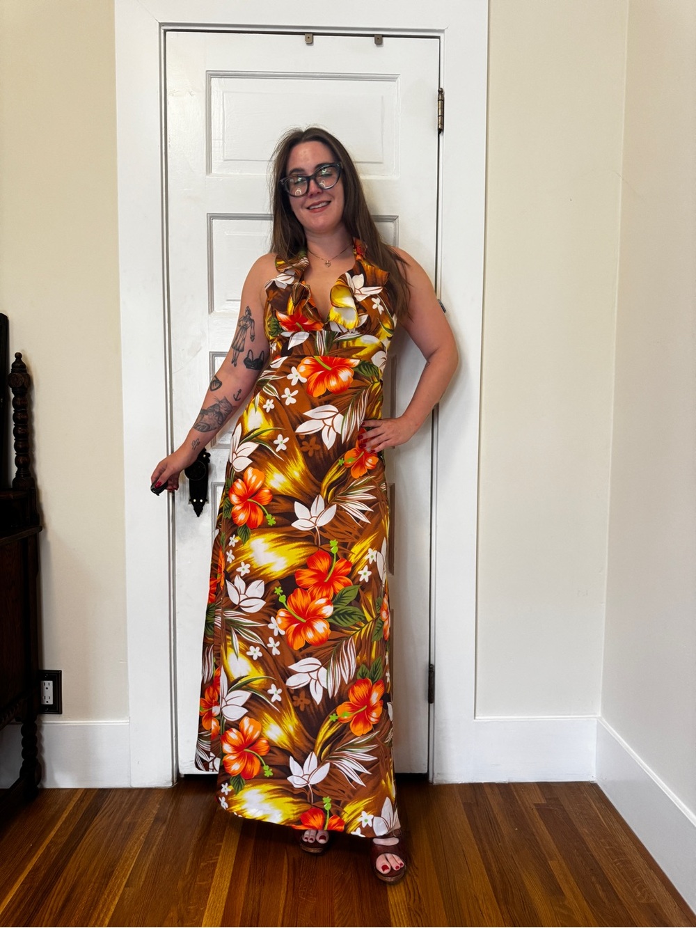 70s Vintage Hawaiian Brown Floral Halter Dress Sz M - Picture 2 of 8
